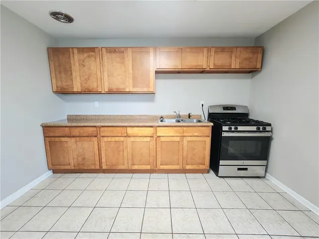 $1,550 | 110 Zeta Street, Unit B, Belle Chasse, LA 70037