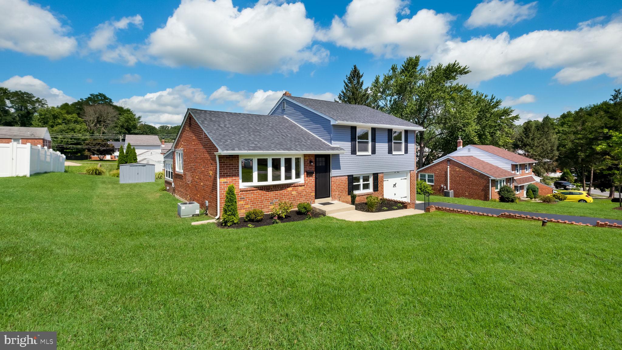 612 Cambridge Road Brookhaven, PA 19015 - Photo 2 of 57 New roof, gutters, siding