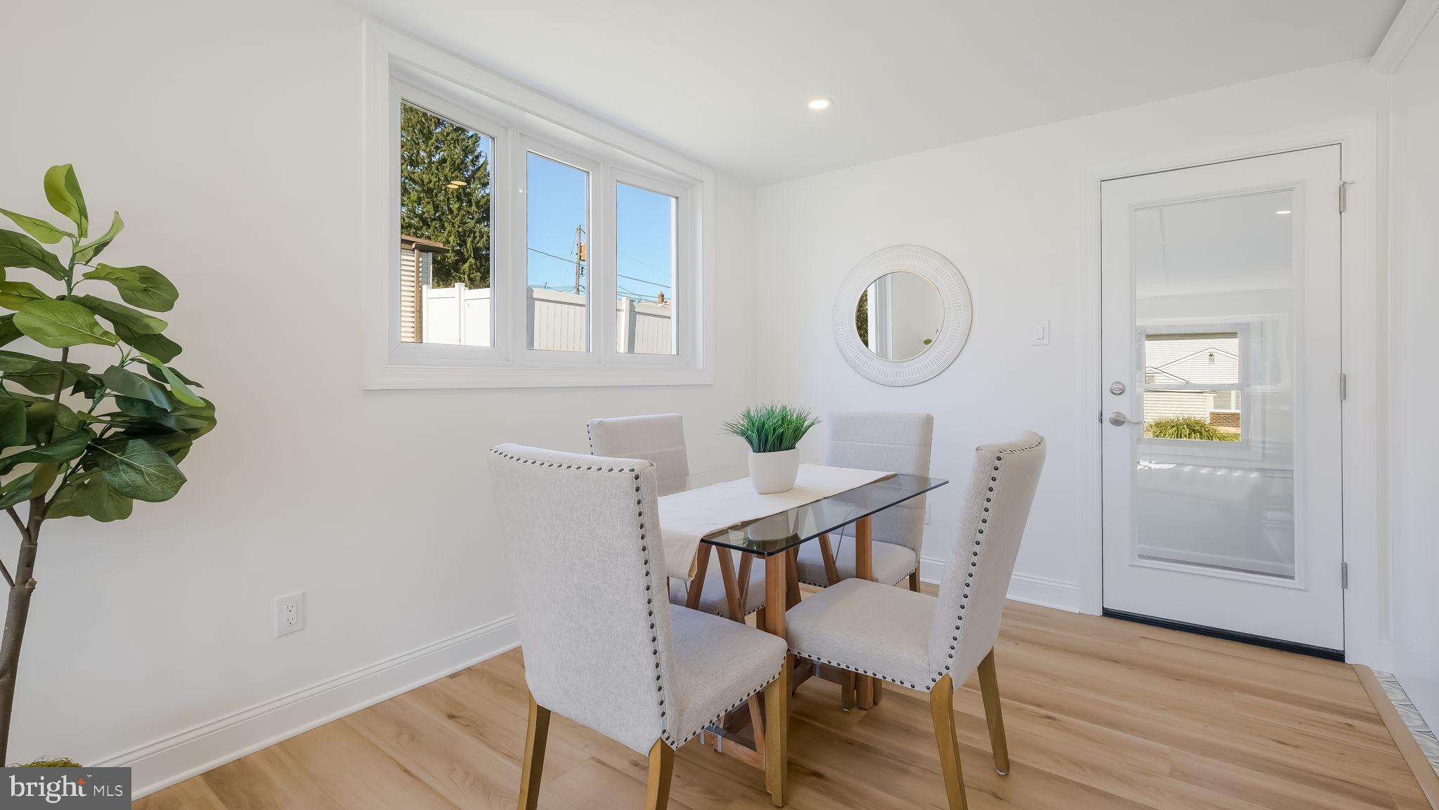 612 Cambridge Road Brookhaven, PA 19015 - Photo 23 of 57 Dining area