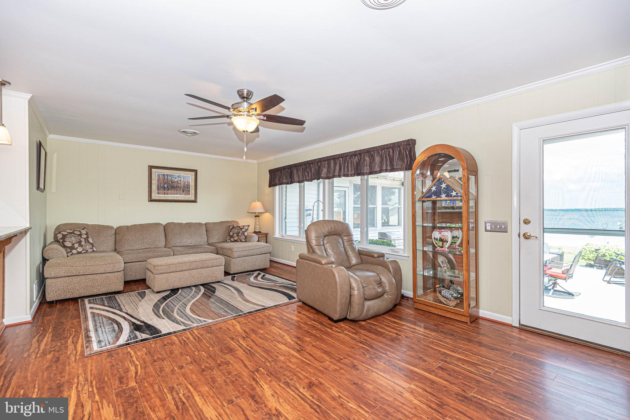 1507 Calvert Road Chester, MD 21619 - Photo 6 of 72 Living Room