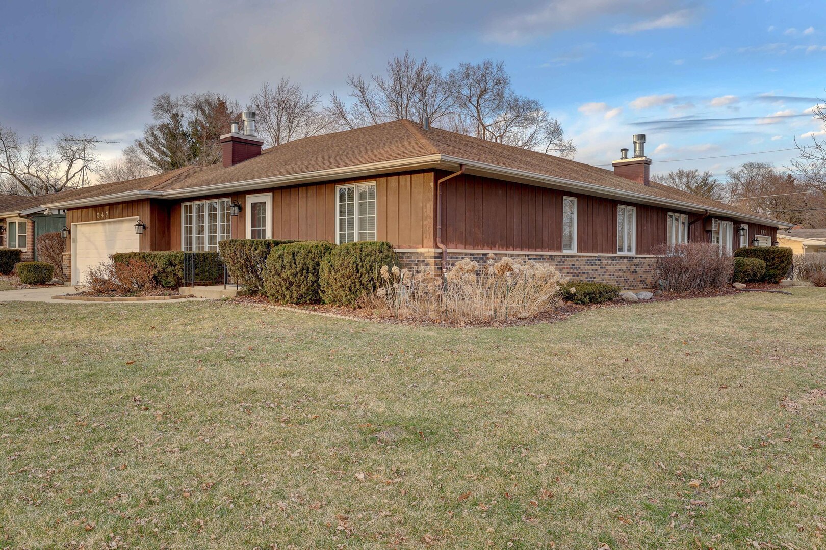 547 Eichler Drive West Dundee, IL 60118 - Photo 24 of 24 a front view of a house with a yard
