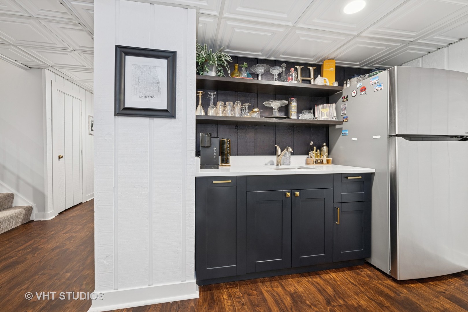 436 Shoreline Road Lake Barrington, IL 60010 - Photo 33 of 56 Gallery Image 33