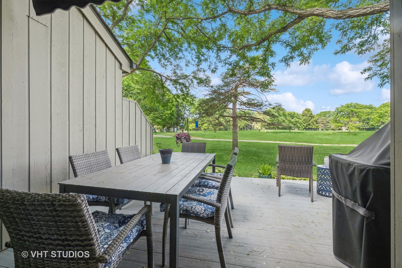 436 Shoreline Road Lake Barrington, IL 60010 - Photo 38 of 56 Gallery Image 38