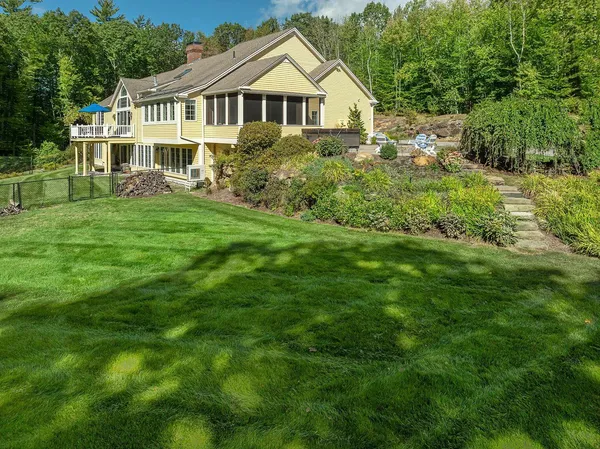 $1,150,000 | 239 Gould Hill Road, Hopkinton, NH 03229