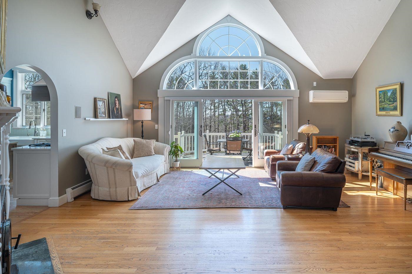 239 Gould Hill Road Hopkinton, NH 03229 - Photo 11 of 33