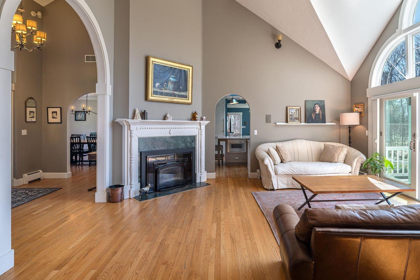 239 Gould Hill Road Hopkinton, NH 03229 - Photo 10 of 33