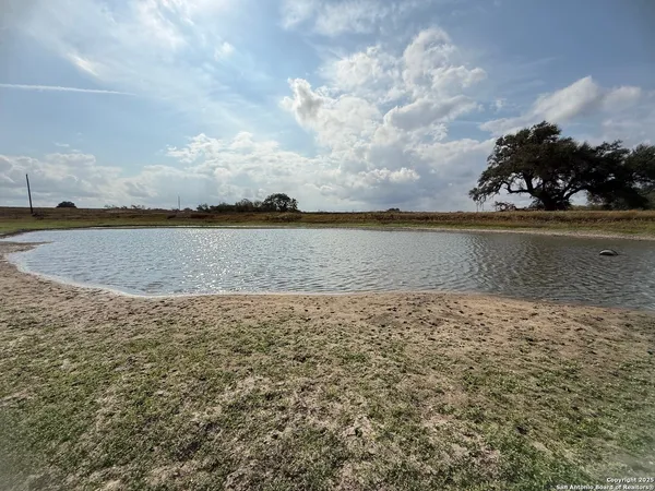 $1,650,000 | 4689 County Road 302, Runge, TX 78151