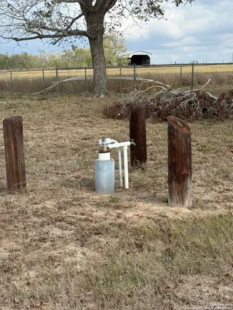 $1,650,000 | 4689 County Road 302, Runge, TX 78151