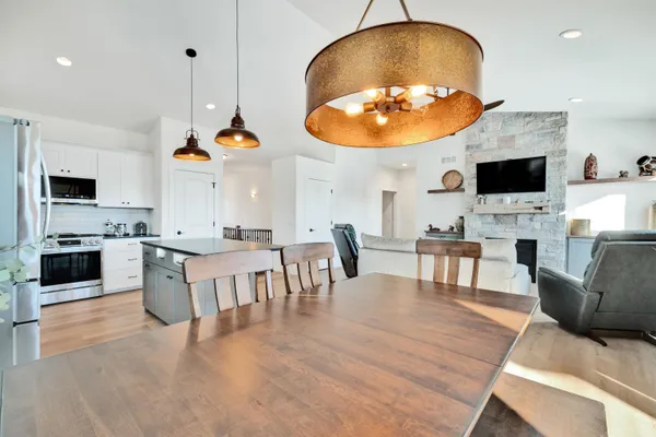 $545,000 | 4147 Fox Forest, DeForest, WI 53532