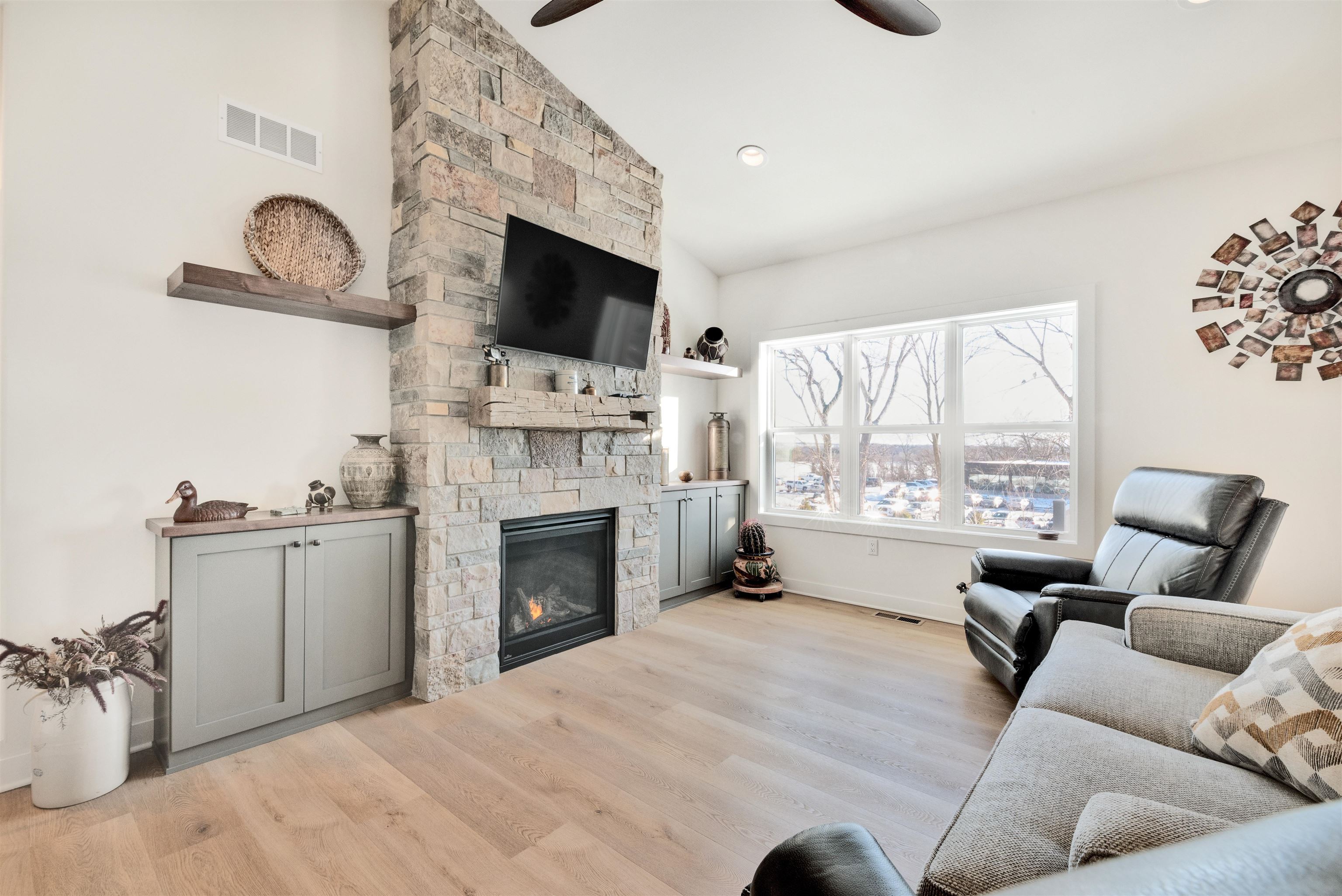 4147 Fox Forest DeForest, WI 53532 - Photo 10 of 55