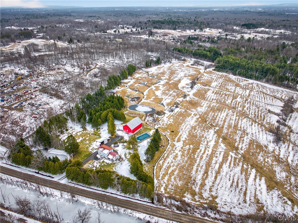 4990 Heelpath Road Verona, NY 13440 - Photo 7 of 50