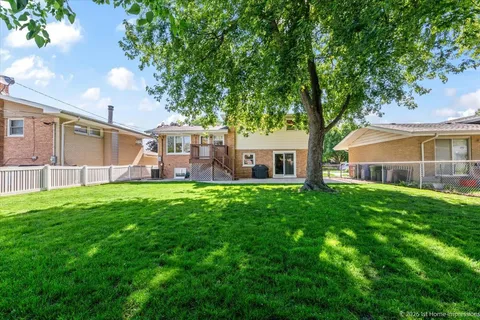 $399,900 | 10328 Long Avenue, Oak Lawn, IL 60453