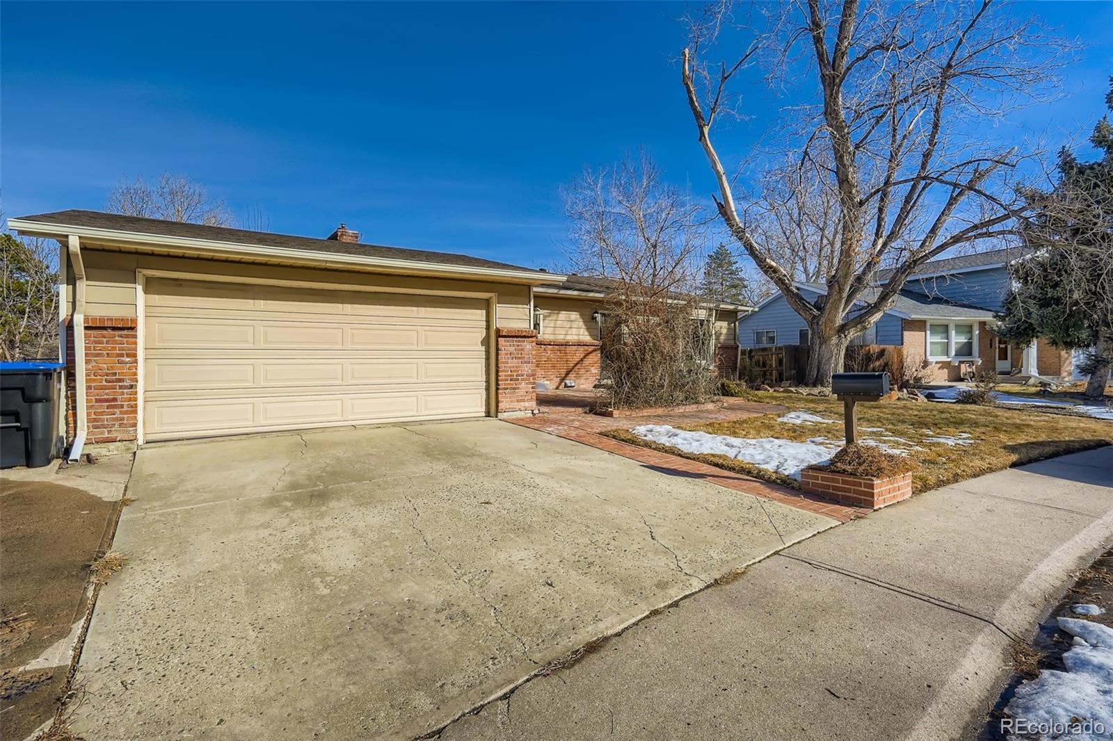 9653 West 74th Way Arvada, CO 80005 - Photo 3 of 40