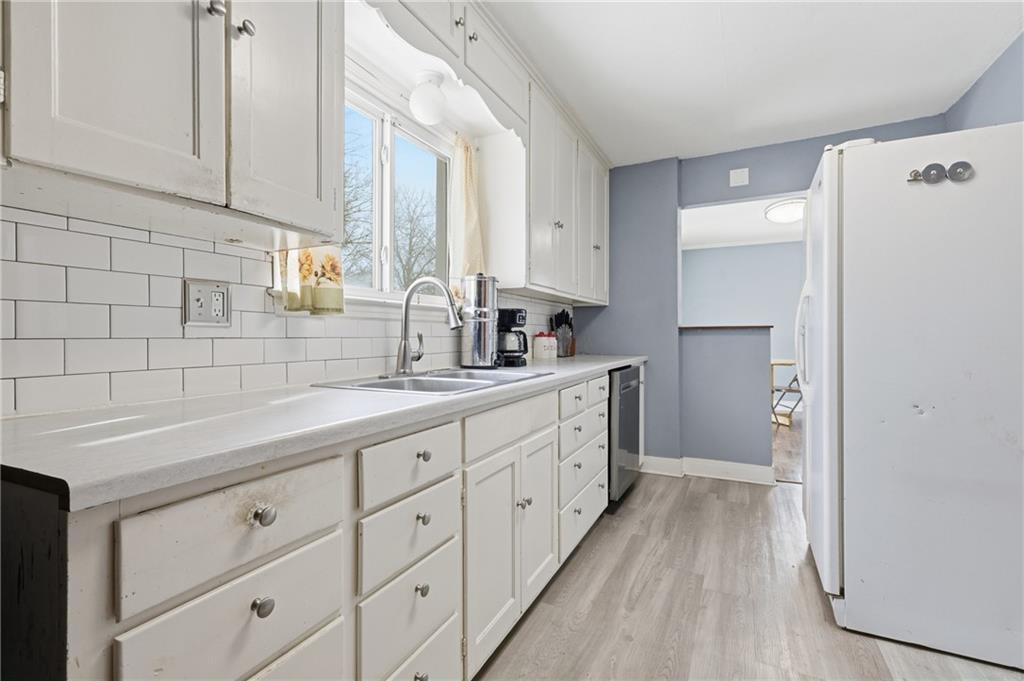 5305 Ridgeway Avenue Raytown, MO 64133 - Photo 14 of 32