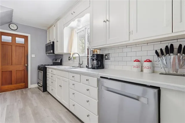 $229,000 | 5305 Ridgeway Avenue, Raytown, MO 64133