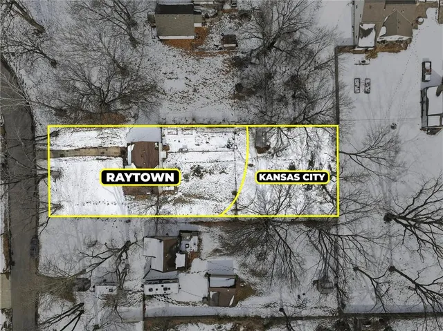 $229,000 | 5305 Ridgeway Avenue, Raytown, MO 64133