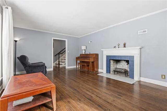 $229,000 | 5305 Ridgeway Avenue, Raytown, MO 64133