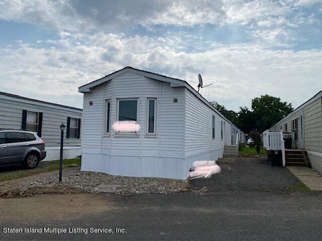 2701 Goethals Road North, Unit F13 Staten Island, NY 10303 - Photo 1 of 30 New siding