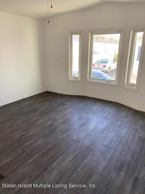 2701 Goethals Road North, Unit F13 Staten Island, NY 10303 - Photo 12 of 30 Bedroom 1