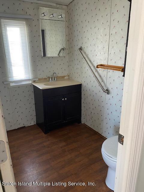 2701 Goethals Road North, Unit F13 Staten Island, NY 10303 - Photo 16 of 30 Bath 2