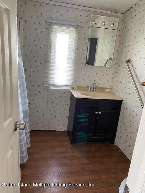 2701 Goethals Road North, Unit F13 Staten Island, NY 10303 - Photo 20 of 30 Bath