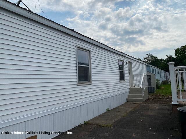 2701 Goethals Road North, Unit F13 Staten Island, NY 10303 - Photo 23 of 30 double car driveway