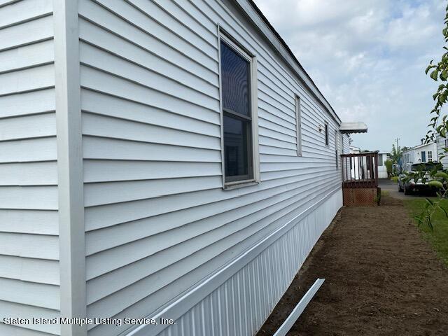 2701 Goethals Road North, Unit F13 Staten Island, NY 10303 - Photo 27 of 30 new siding