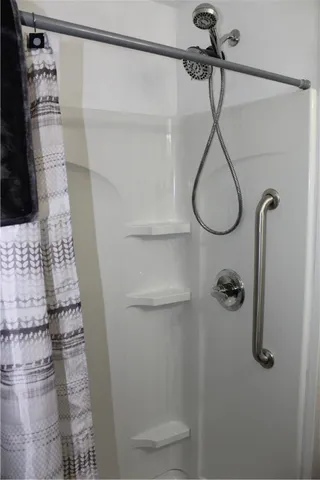 $225,000 | 2 Ridge Rd Spur, Roxbury, NY 12474