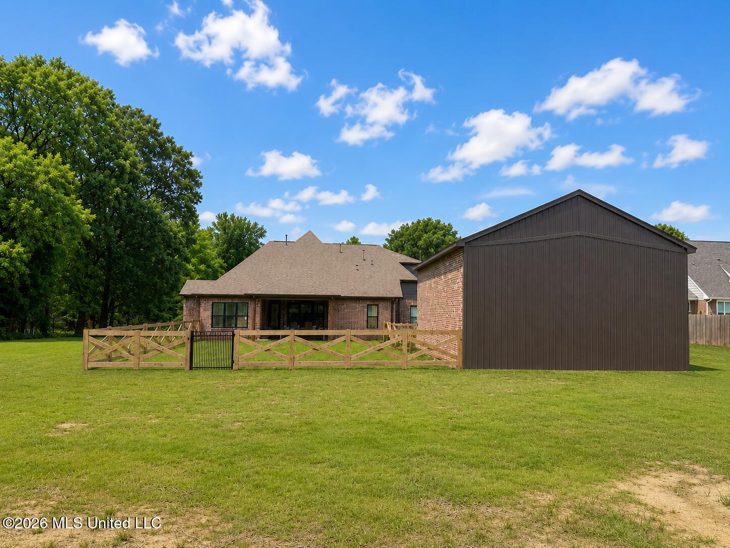 1724 Slocum Road Hernando, MS 38632 - Photo 17 of 20 967D2BD5-3FB0-4197-B024-866F0FE8FA26