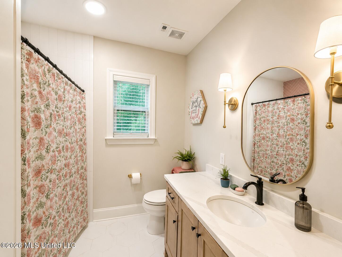 1724 Slocum Road Hernando, MS 38632 - Photo 7 of 20 471E5462-C11B-43E9-AB4D-4312D5AFBE83