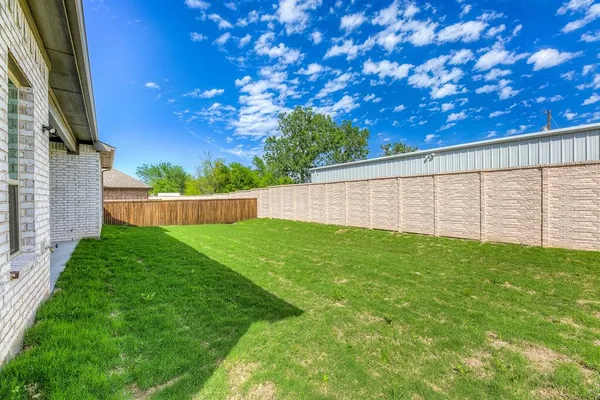 $3,950 | 8210 Cotton Patch Lane, Frisco, TX 75036