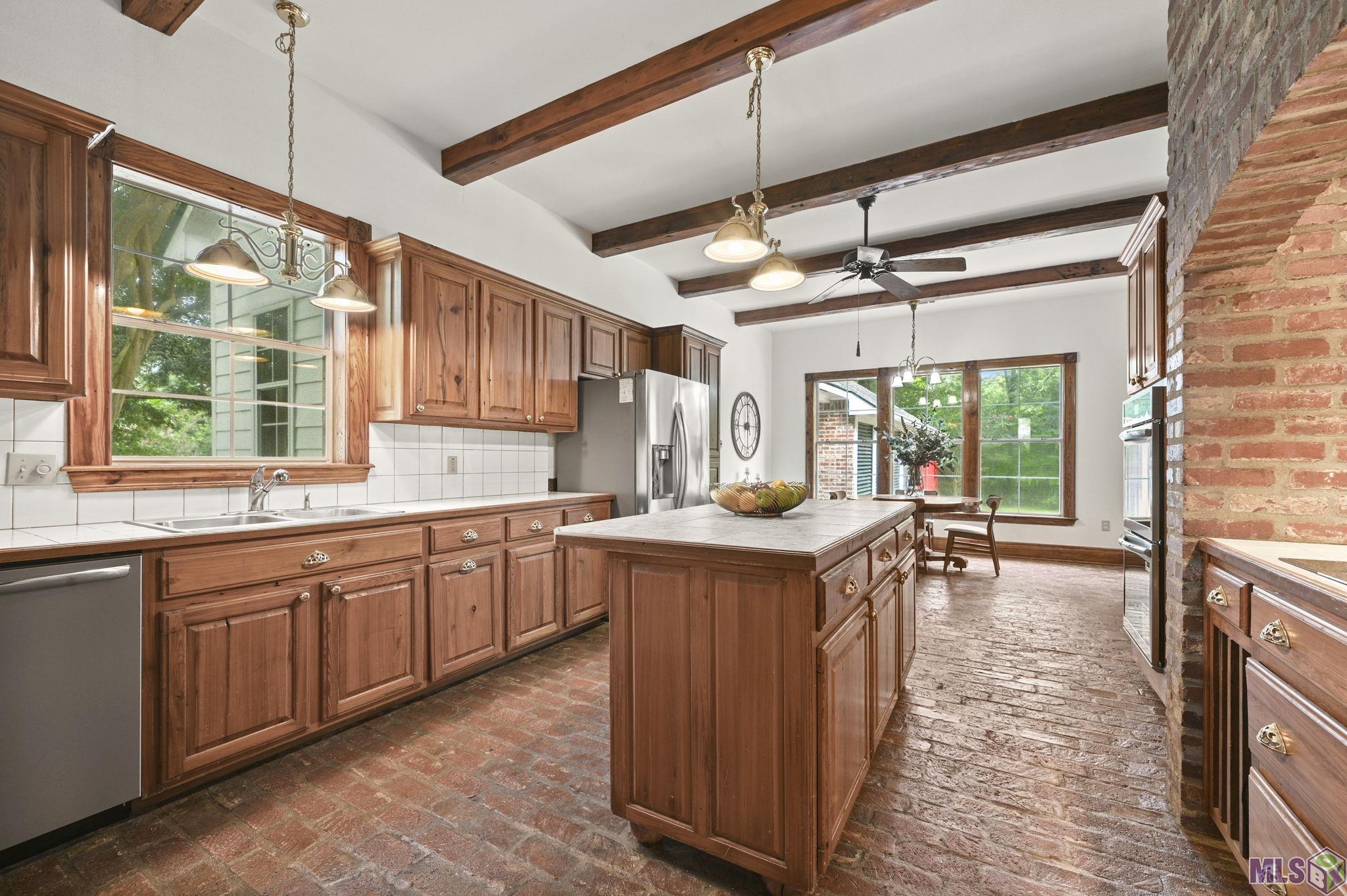 16513 Lanes End Road Prairieville, LA 70769 - Photo 13 of 60 Gallery Image 13