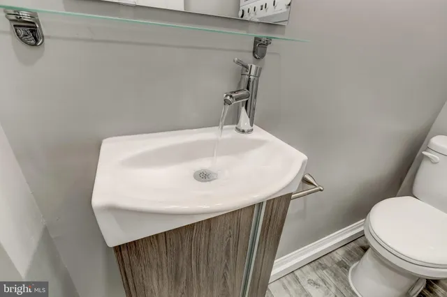 a close view of sink and tap