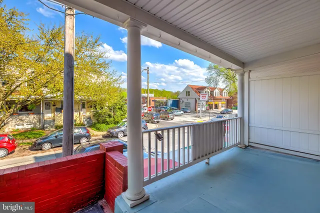 $2,100 | 3600 Keswick Road, Unit A, Baltimore, MD 21211