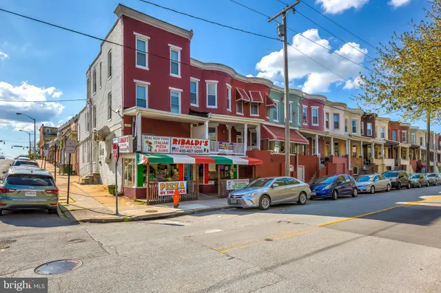 $2,100 | 3600 Keswick Road, Unit A, Baltimore, MD 21211