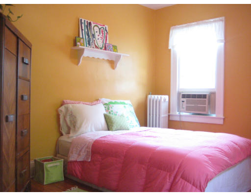 195 Winton Street Springfield, MA 01118 - Photo 13 of 20 Gallery Image 13