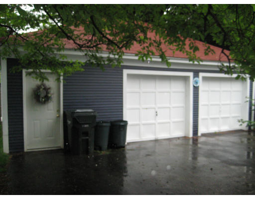 195 Winton Street Springfield, MA 01118 - Photo 20 of 20 Gallery Image 20