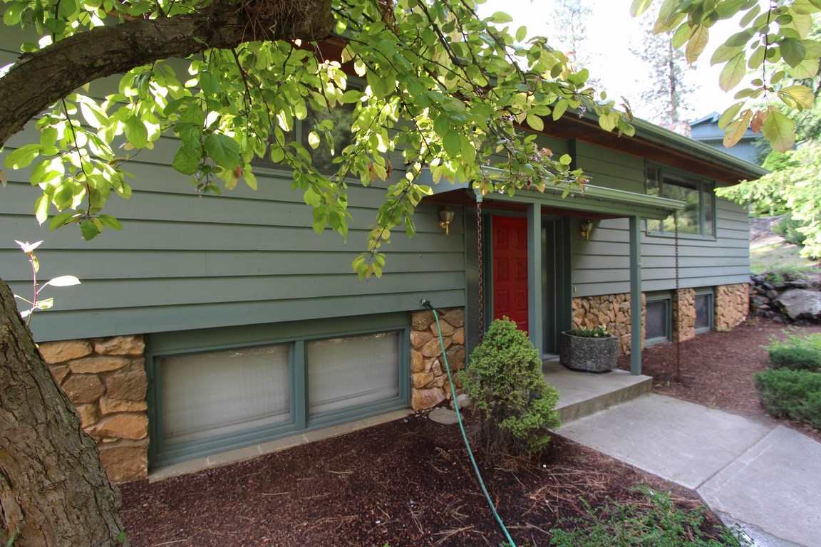 4205 West Arrowhead Road Spokane, WA 99208 - Photo 1 of 20 Gallery Image 1