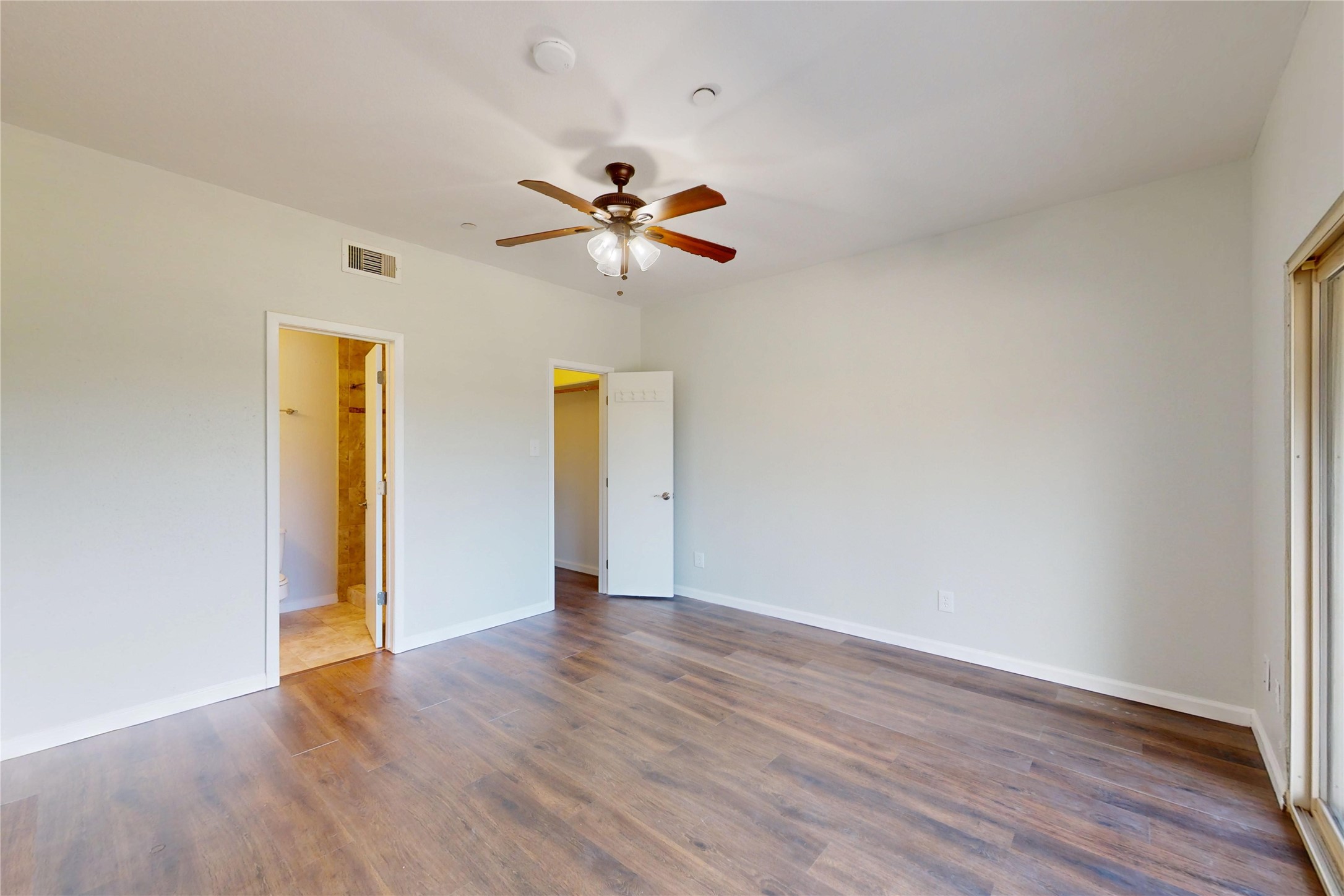 793 Davis Road, Unit 111 League City, TX 77573 - Photo 13 of 37