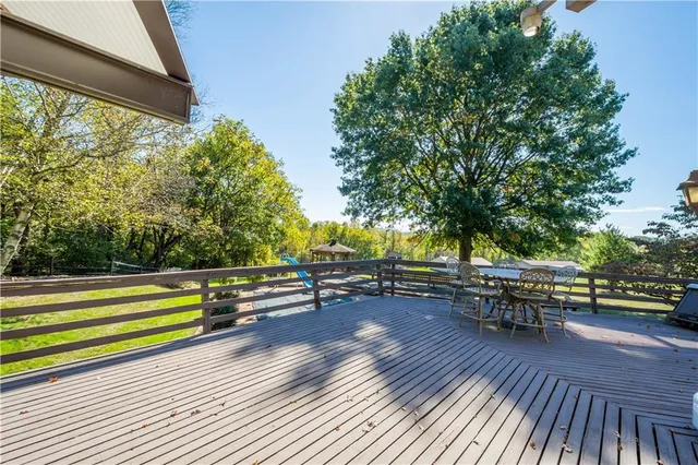 $2,000,000 | 375 Wray Large Road, Clairton, PA 15025