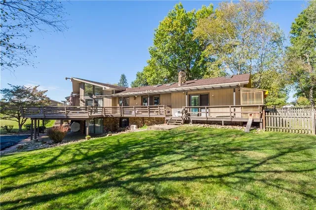 $2,000,000 | 375 Wray Large Road, Clairton, PA 15025