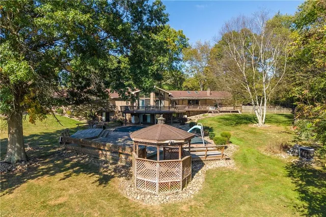 $2,000,000 | 375 Wray Large Road, Clairton, PA 15025