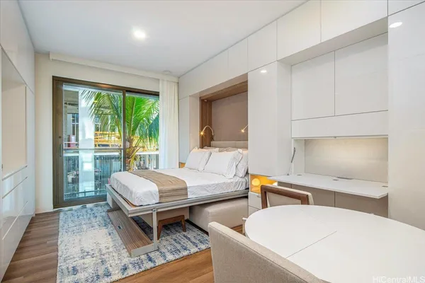 $2,900 | 987 Queen Street, Unit 223, Honolulu, HI 96814