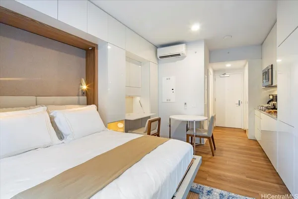 $2,900 | 987 Queen Street, Unit 223, Honolulu, HI 96814