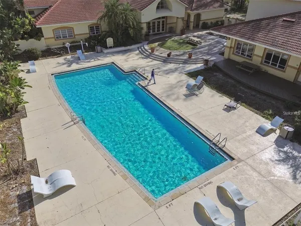 $1,700 | 5606 Pinnacle Heights Circle, Unit 306, Tampa, FL 33624