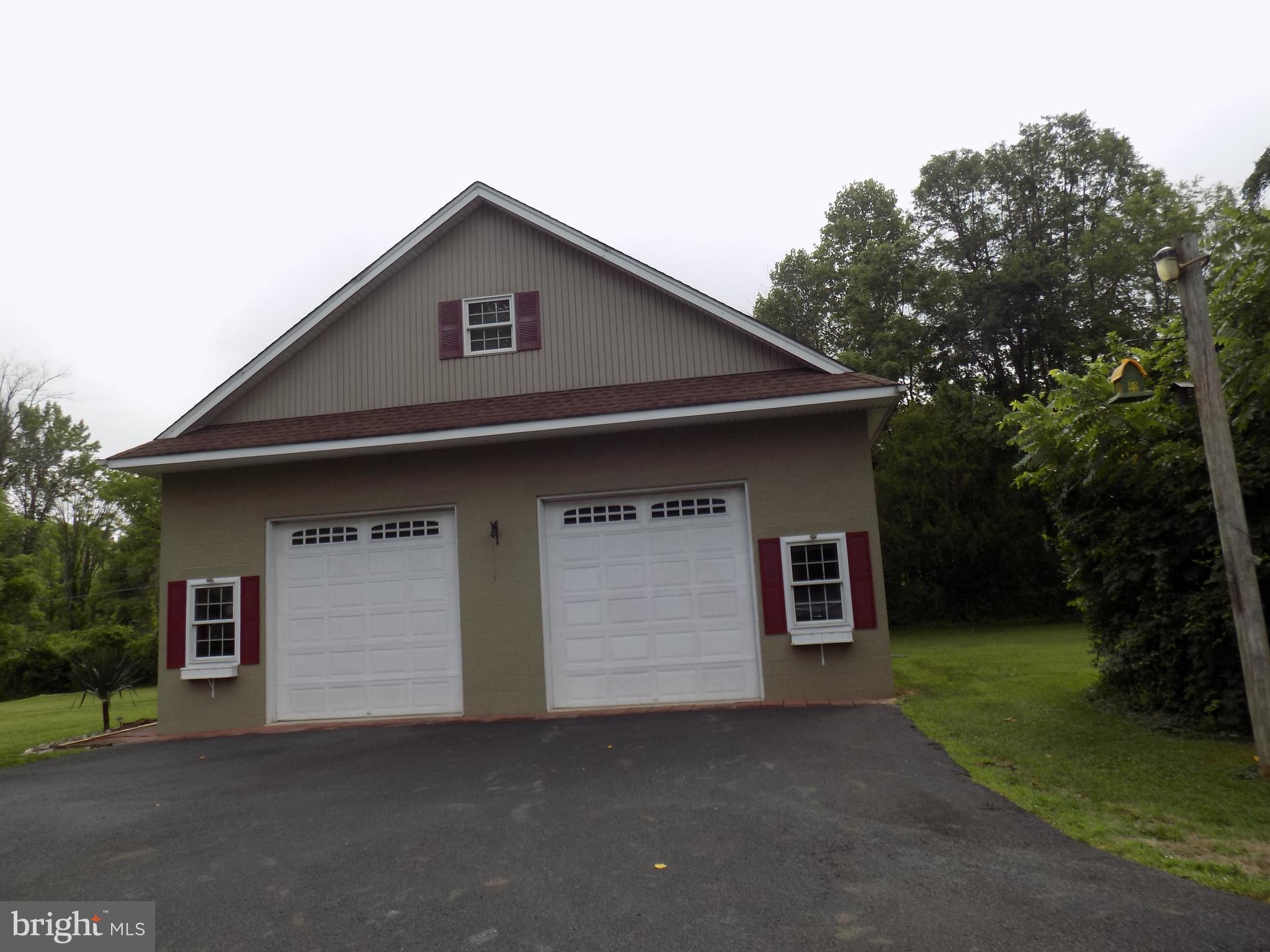 2180 Finland Road Green Lane, PA 18054 - Photo 8 of 56