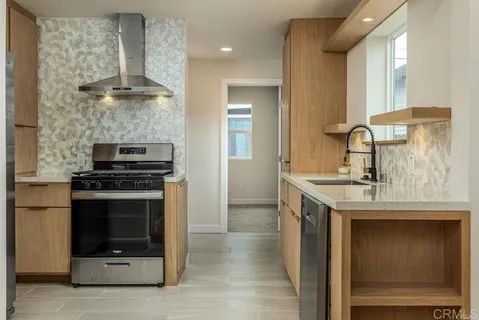 $989,000 | 3645 Marlborough Avenue, San Diego, CA 92105