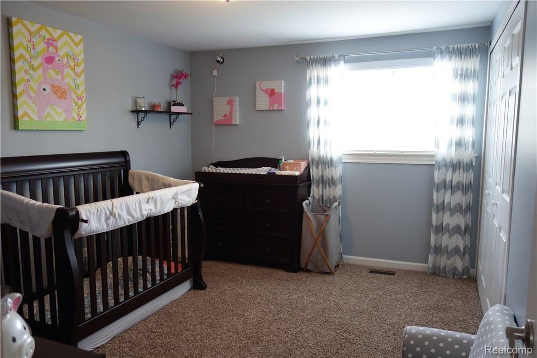 1424 Milverton Road Troy, MI 48083 - Photo 23 of 25 23.JPG