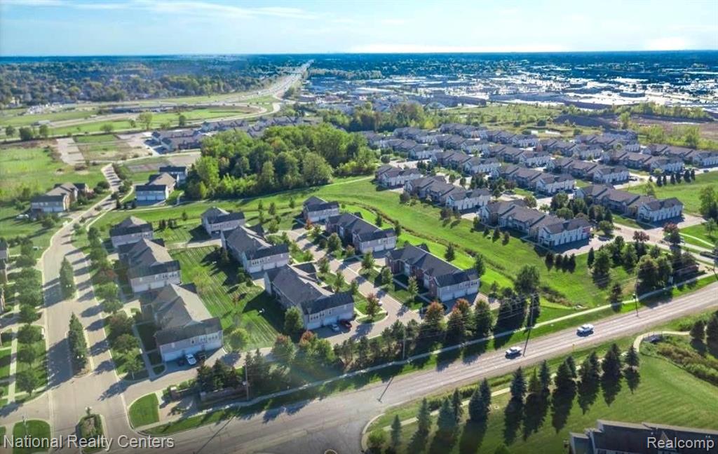 51830 Lionel Lane, Unit 30 Chesterfield, MI 48051 - Photo 15 of 17