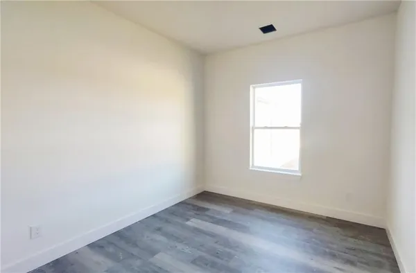 $304,000 | 1607 Al Ortolani Way, Pittsburg, KS 66762